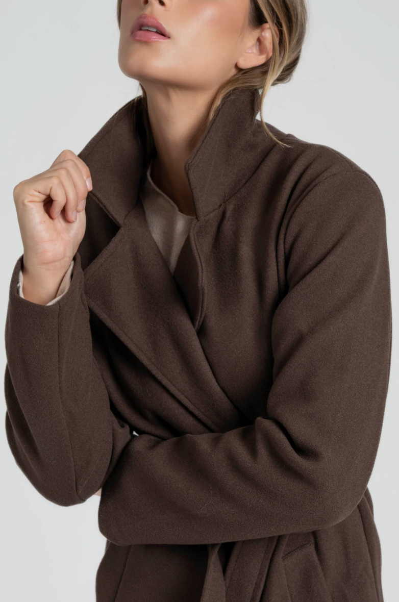 Trench d’Hiver Long Élégant