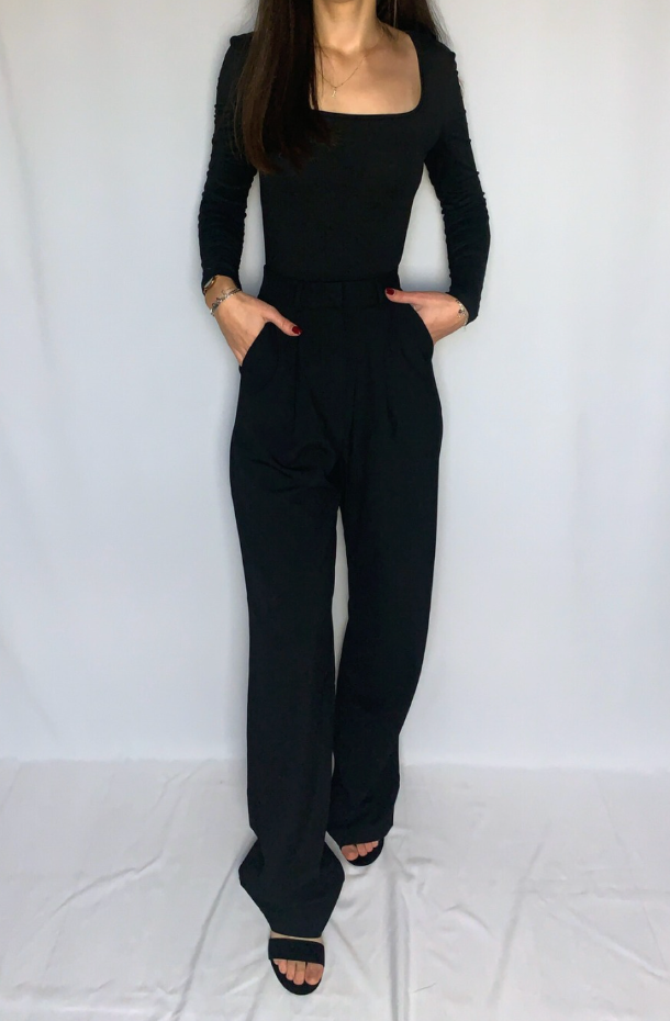 Pantalon Palazzo Noir – Élégant & Décontracté